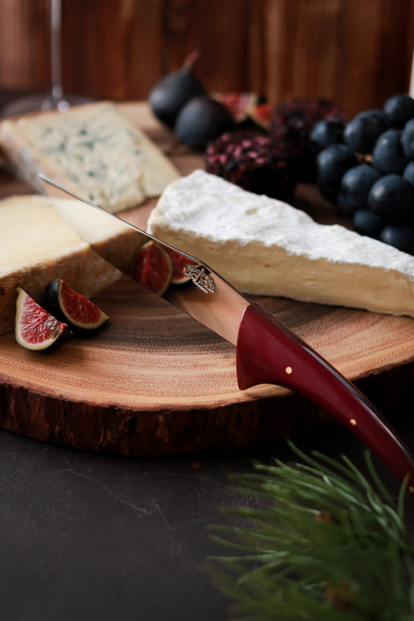 Cheese knife Red Bakelite handle “Jojo Long Legs” Designed by Starck