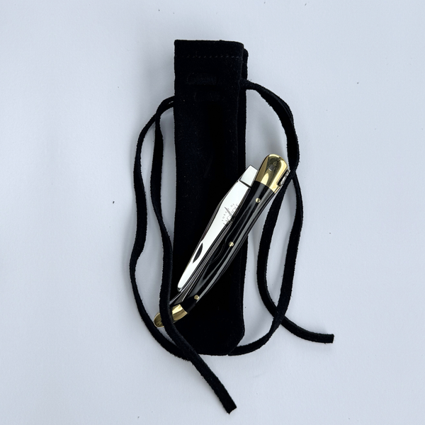 Leather sheath with Lace