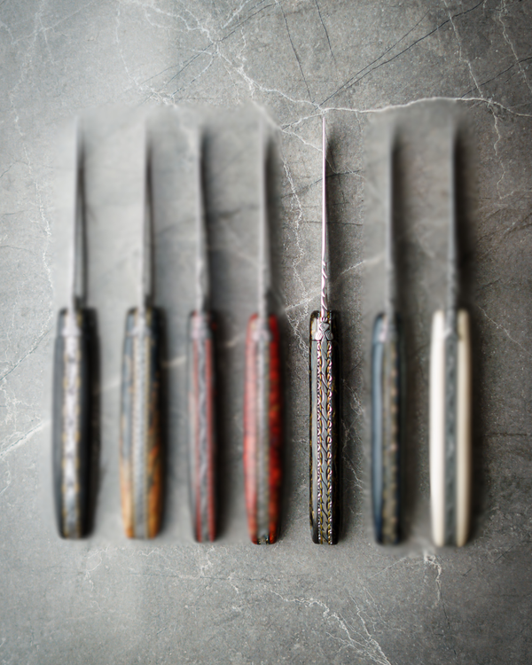 Folding Knife Gold Carbon Fibre Handle