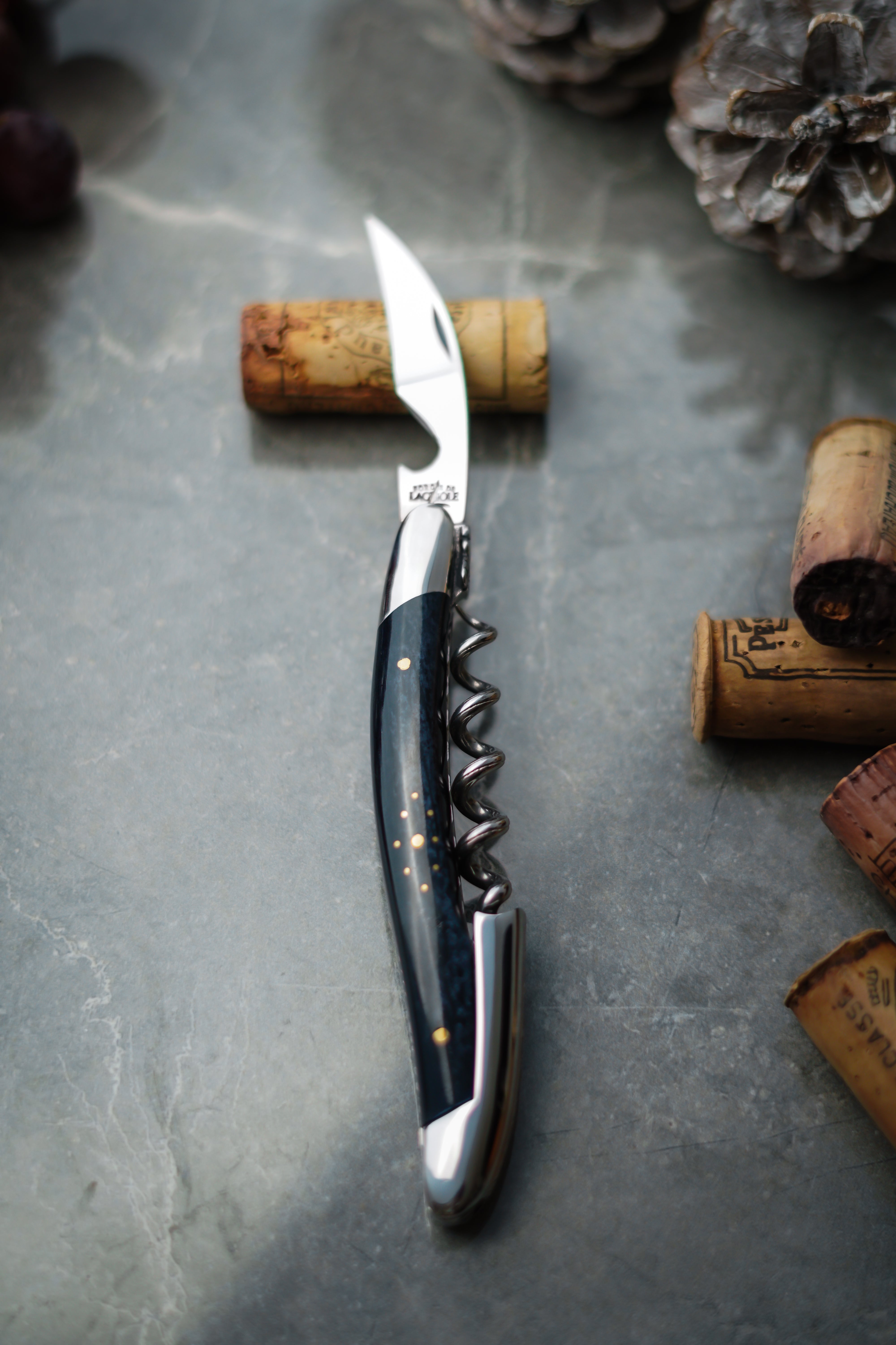 Forge de Laguiole Corkscrew – Bone Handle & Stamped Bee