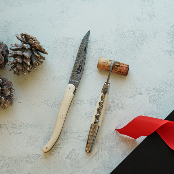 Duo Gift Set - Heart Mammoth Ivory - Corkscrew and 12cm Folding Knife - Hand Chiselled Bee