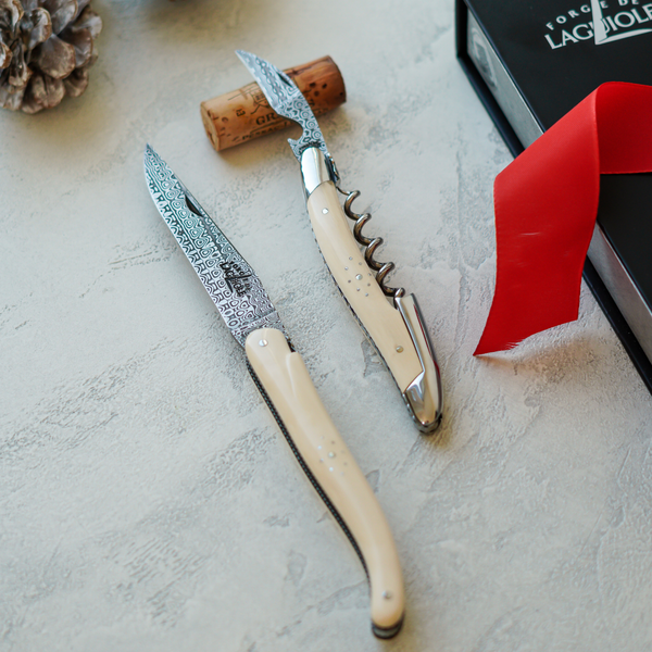 Duo Gift Set - Heart Mammoth Ivory - Corkscrew and 12cm Folding Knife - Hand Chiselled Bee