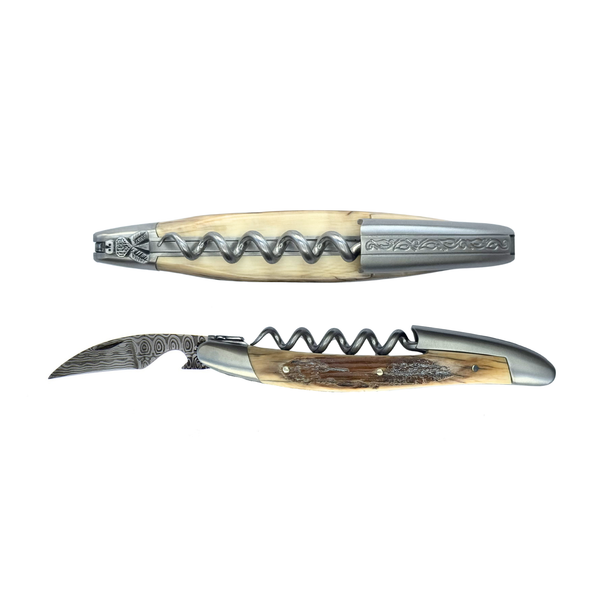 #satinfinish #damascusblade #pinotpatternlever