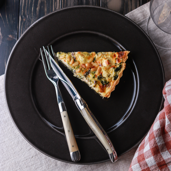 Cutlery Set of 2 Light Horn Handle