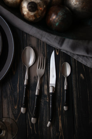 #satinfinish #2tableknives