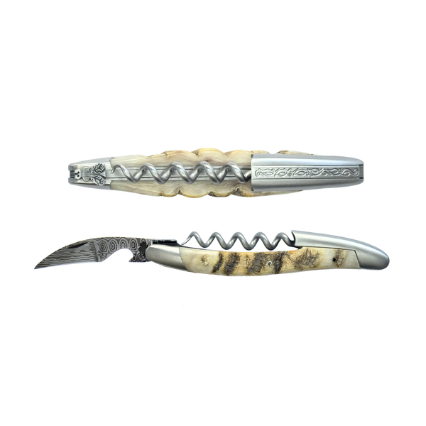 #satinfinish #Damascusblade #pinotpatternlever